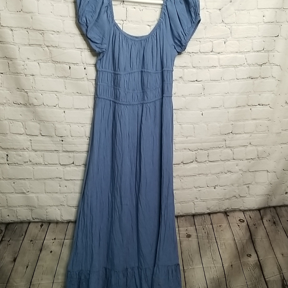 Sim & Sam Blue Puff Sleeve Peasant dress size Medium EUC